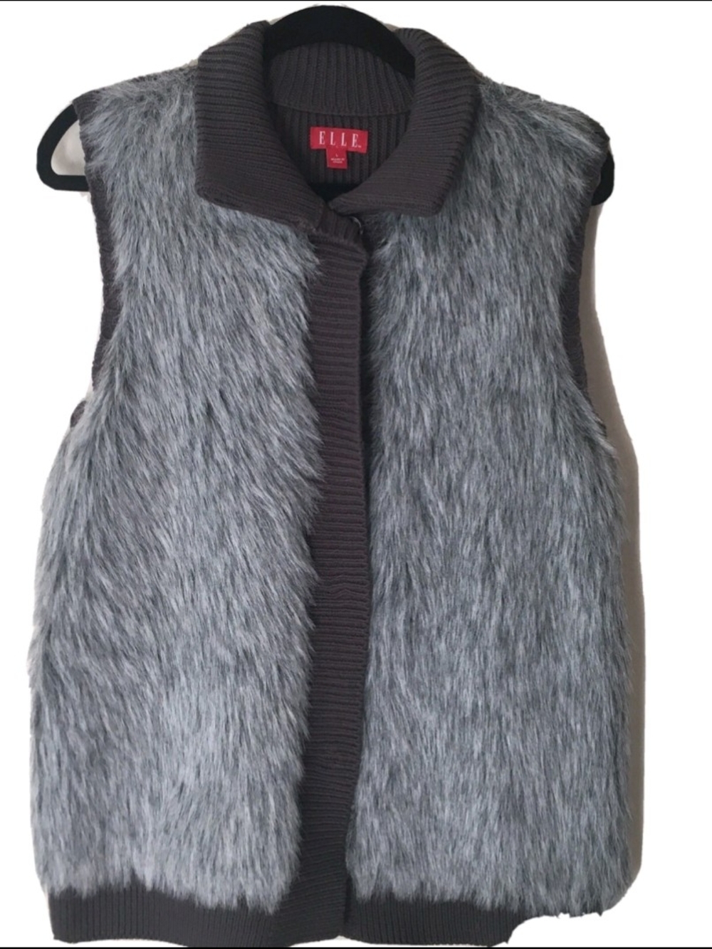 ELLE Gray Faux Fur Sleeveless Vest with Ribbed Trim Sz M